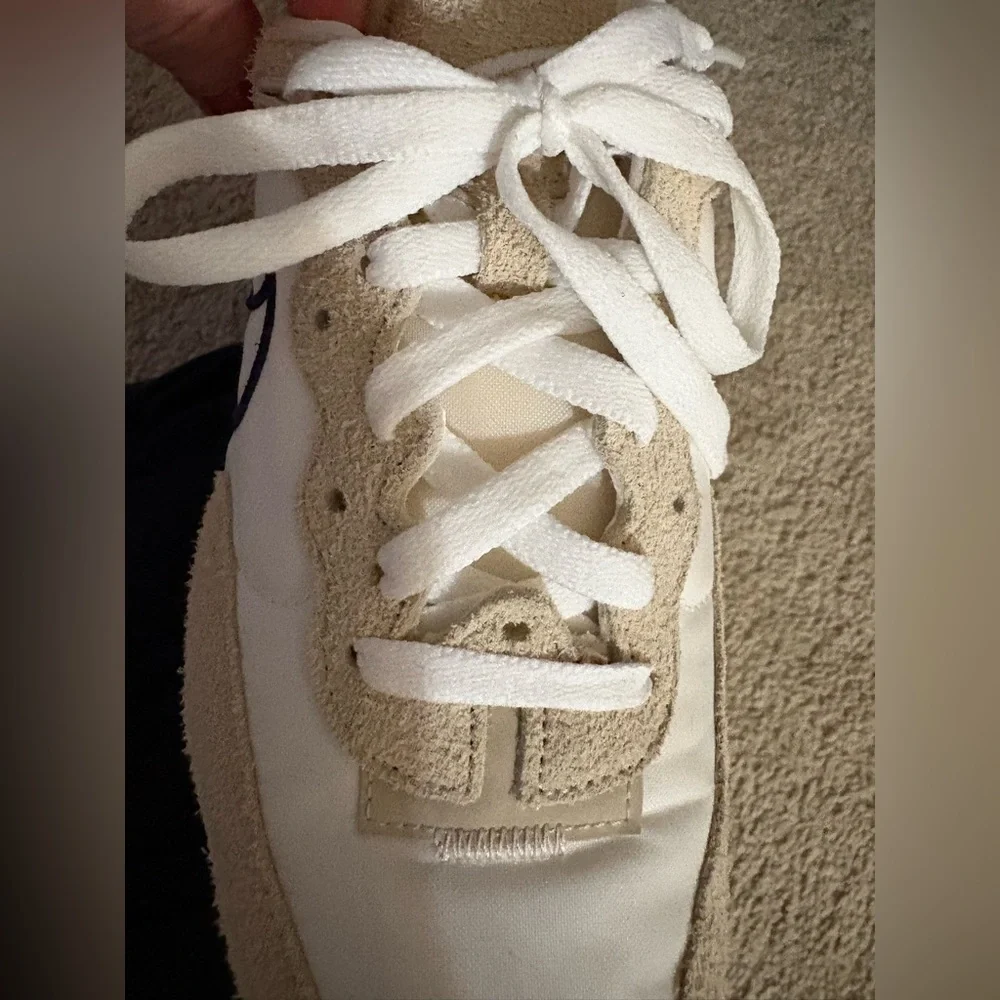 Nike Waffle fontanka style.
 Beige and navy.  Women’s size 8 - Picture 11 of 11